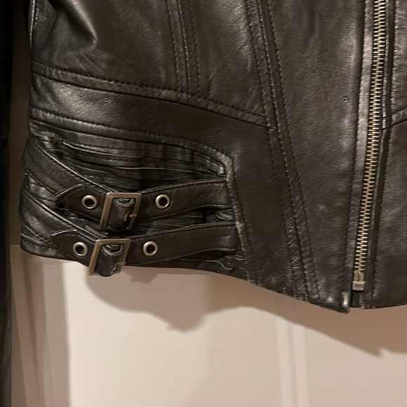 Bebe leather jacket - Picture 2 of 5